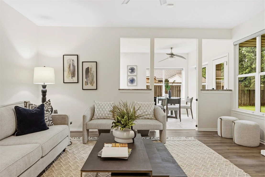 Photo of 403 Paint Brush CIR
