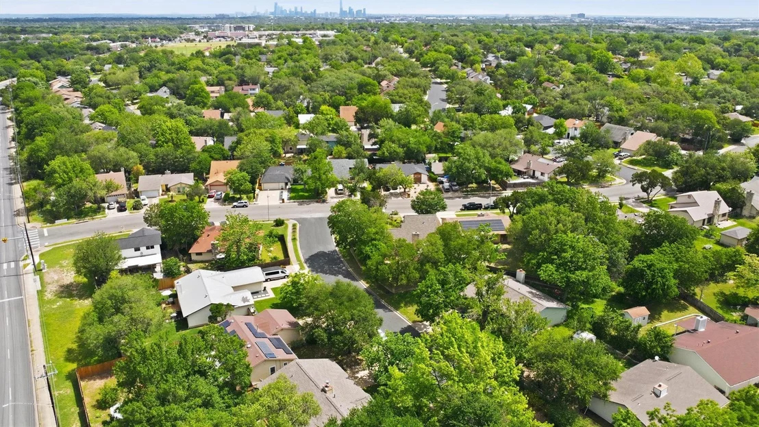 Photo of 617 Blackberry DR