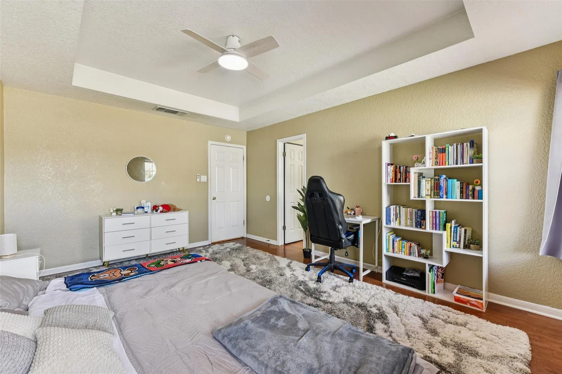Photo of 5318 W Ridge BLVD