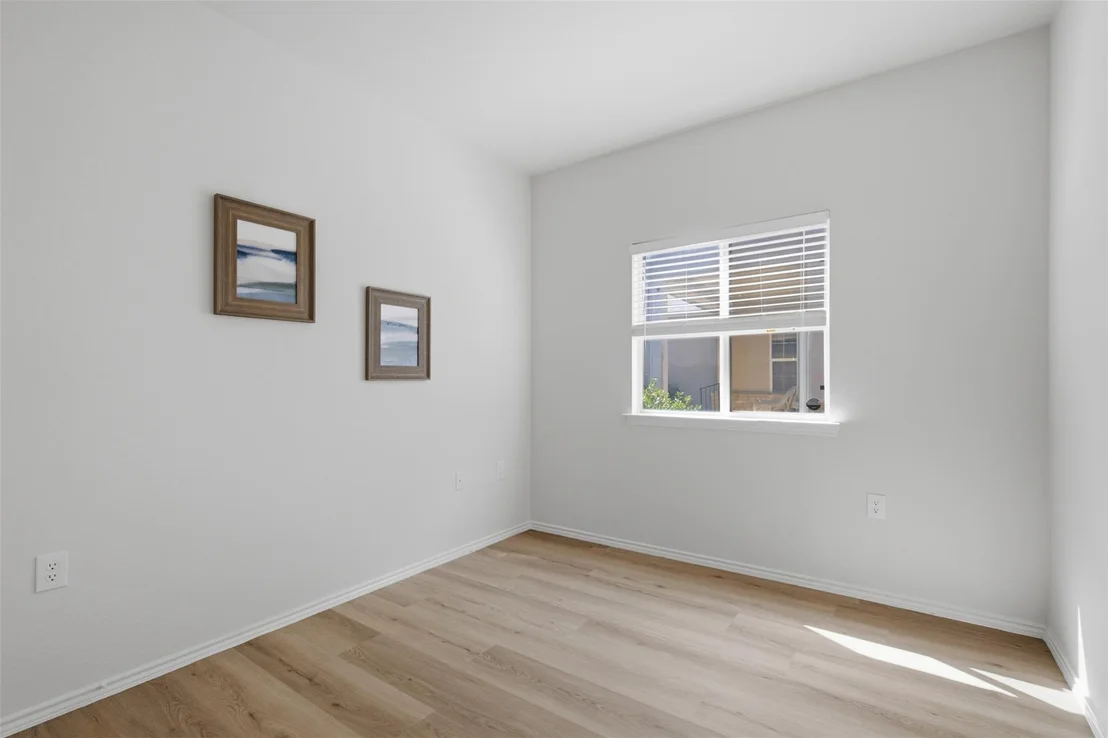 Photo of 126 Whitewing WAY