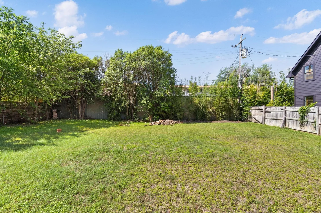Photo of 1801 Belford DR