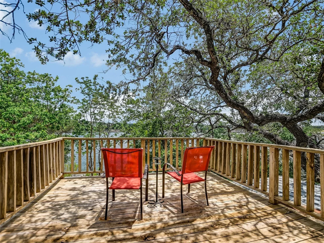 Photo of 16809 Hurst Creek CIR