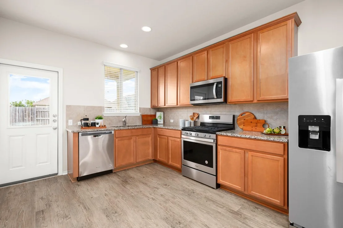 Photo of 380 Bonnet BLVD