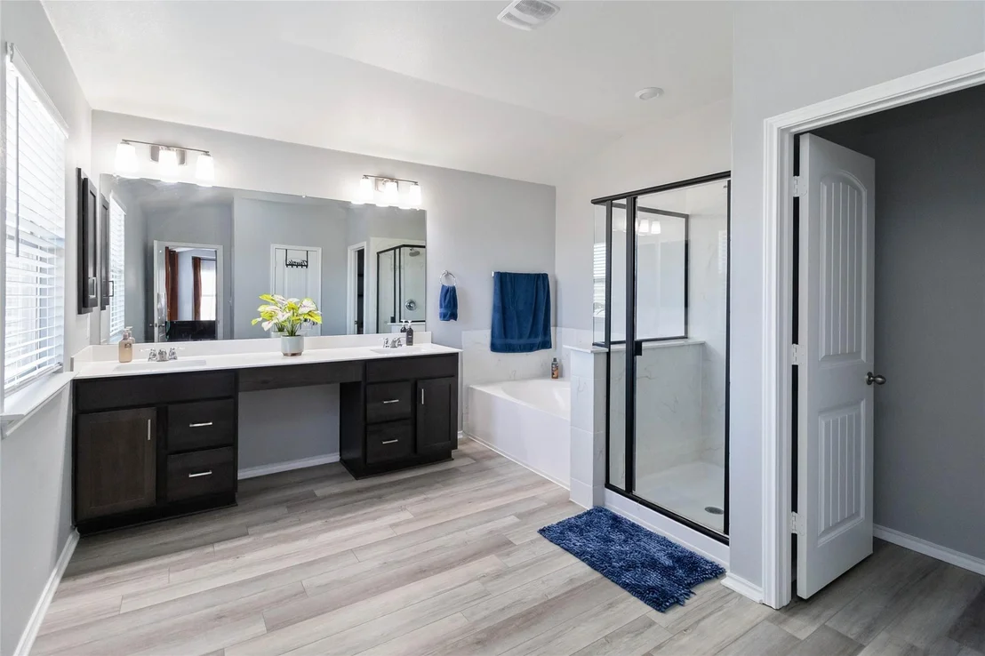 Photo of 101 Redcliff PATH