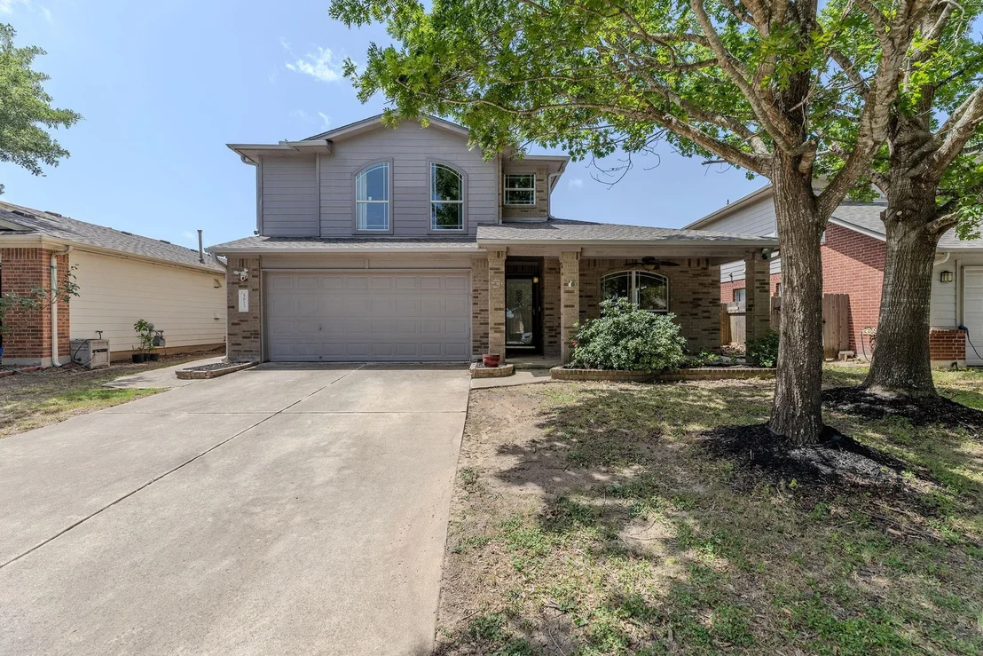 Photo of 5813 Speyside DR