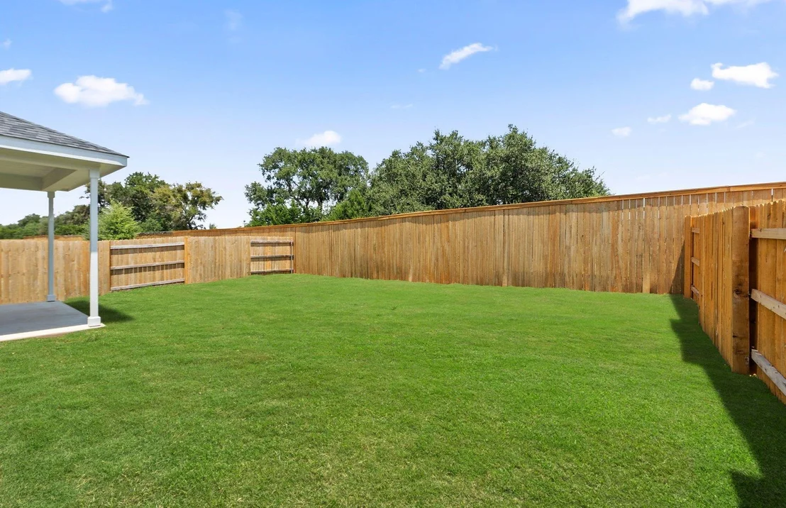 Photo of 129 Adlai Ave