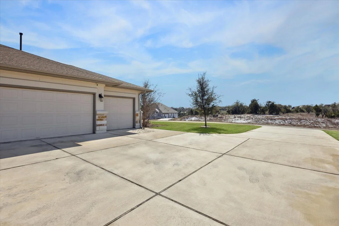 Photo of 328 Barbaro DR