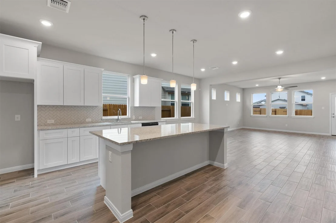 Photo of 301 Stellar Wind DR
