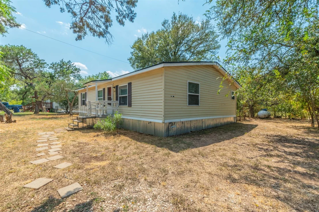 Photo of 5576 Helm LN