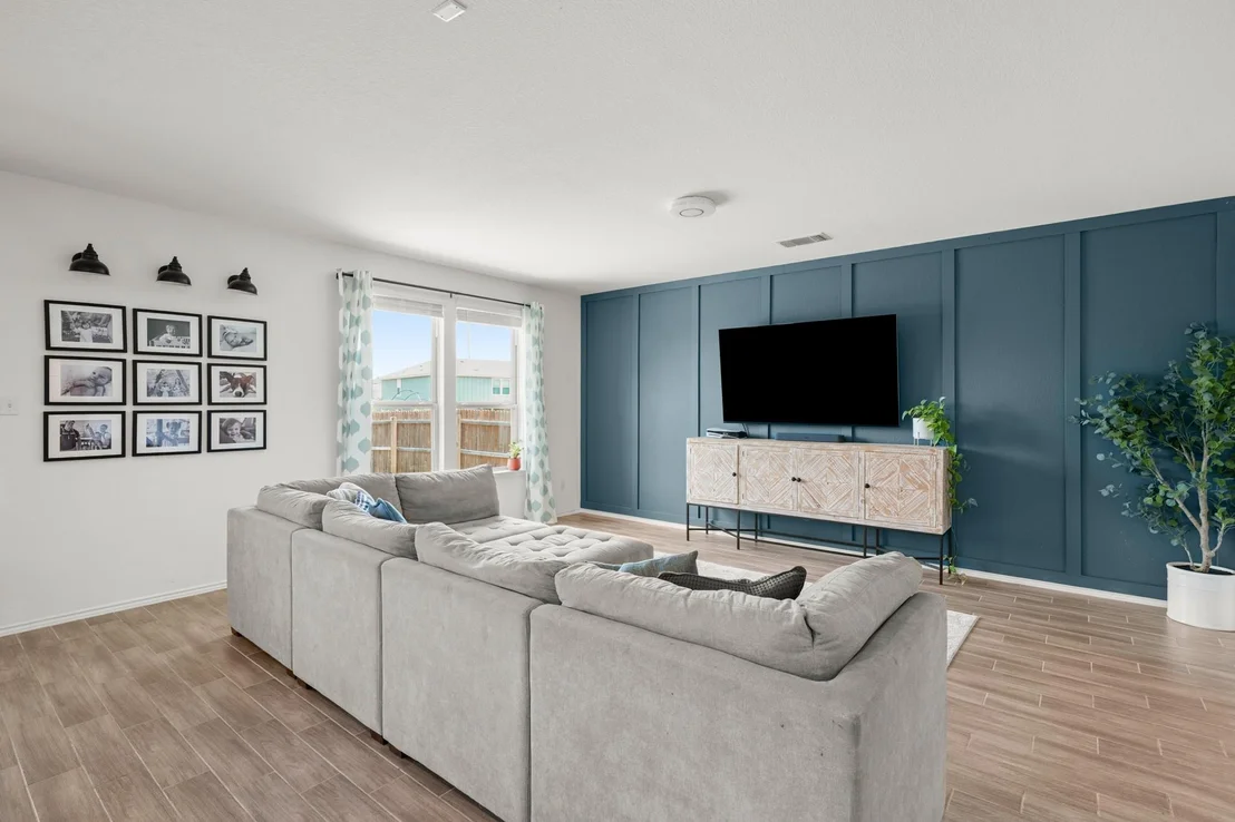 Photo of 500 Pickrell LOOP