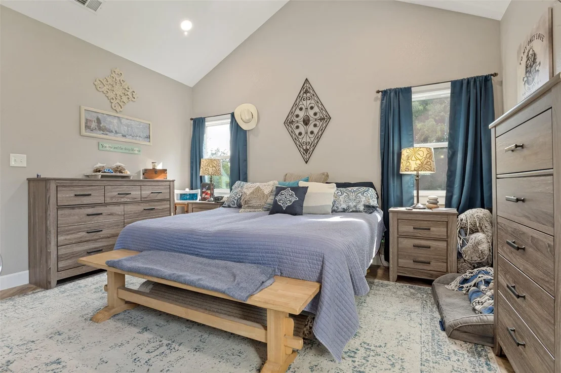 Photo of 1052 Meandering WAY