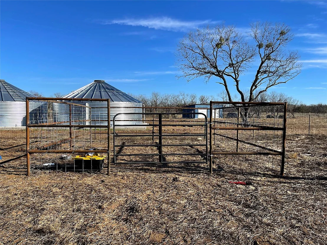 Photo of 6417 County Road 120