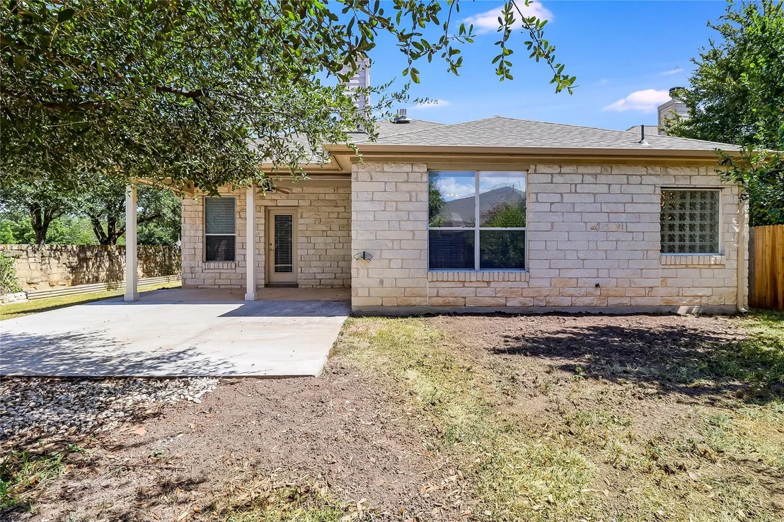 Photo of 101 Saddle Ridge DR