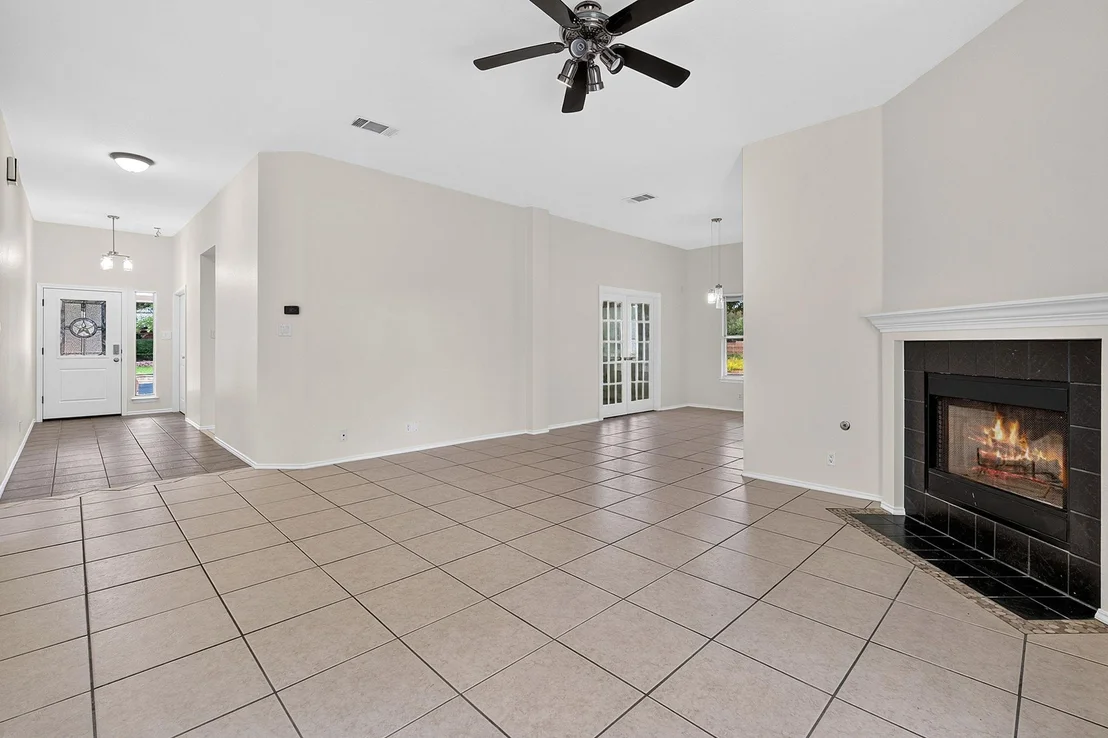 Photo of 6901 Bancroft Woods DR