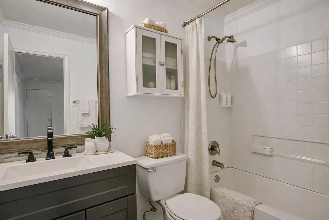 Photo of 229 Holman PATH