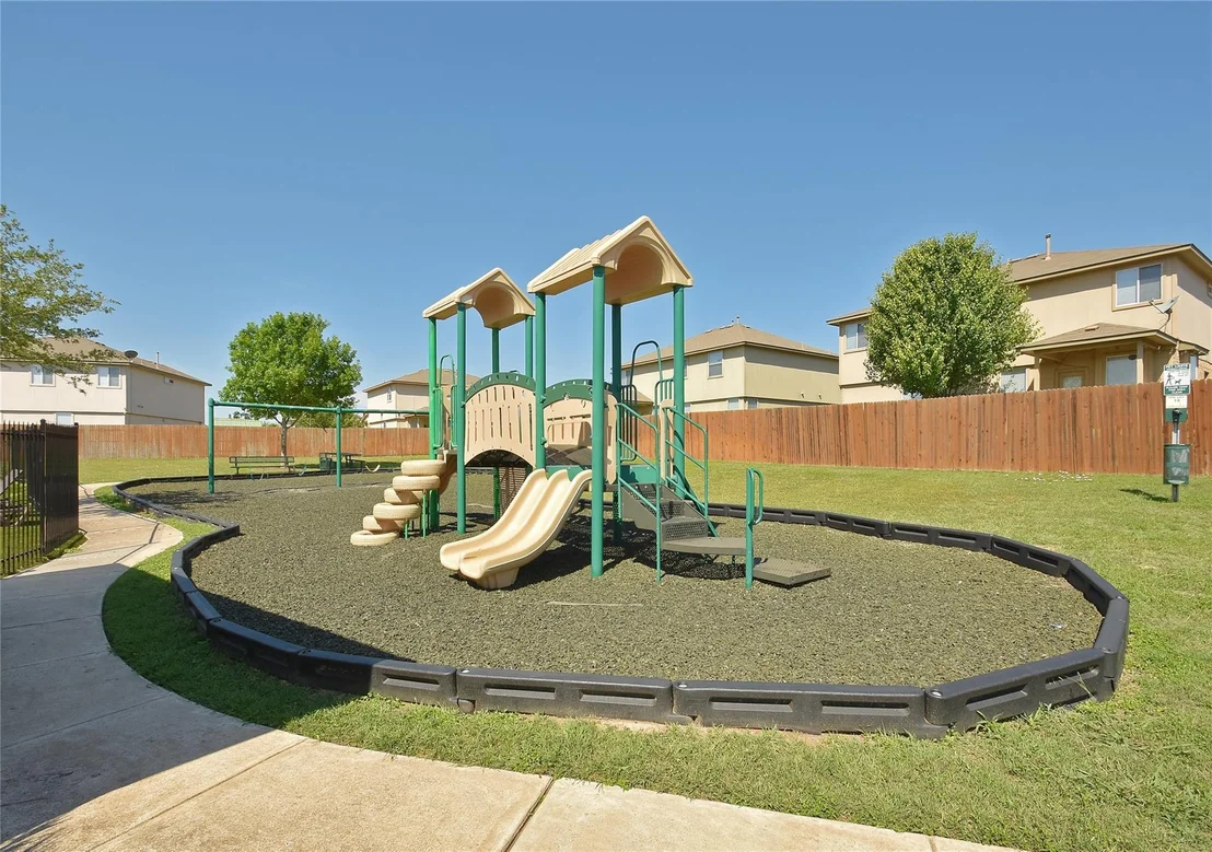 Photo of 117 Waterloo DR