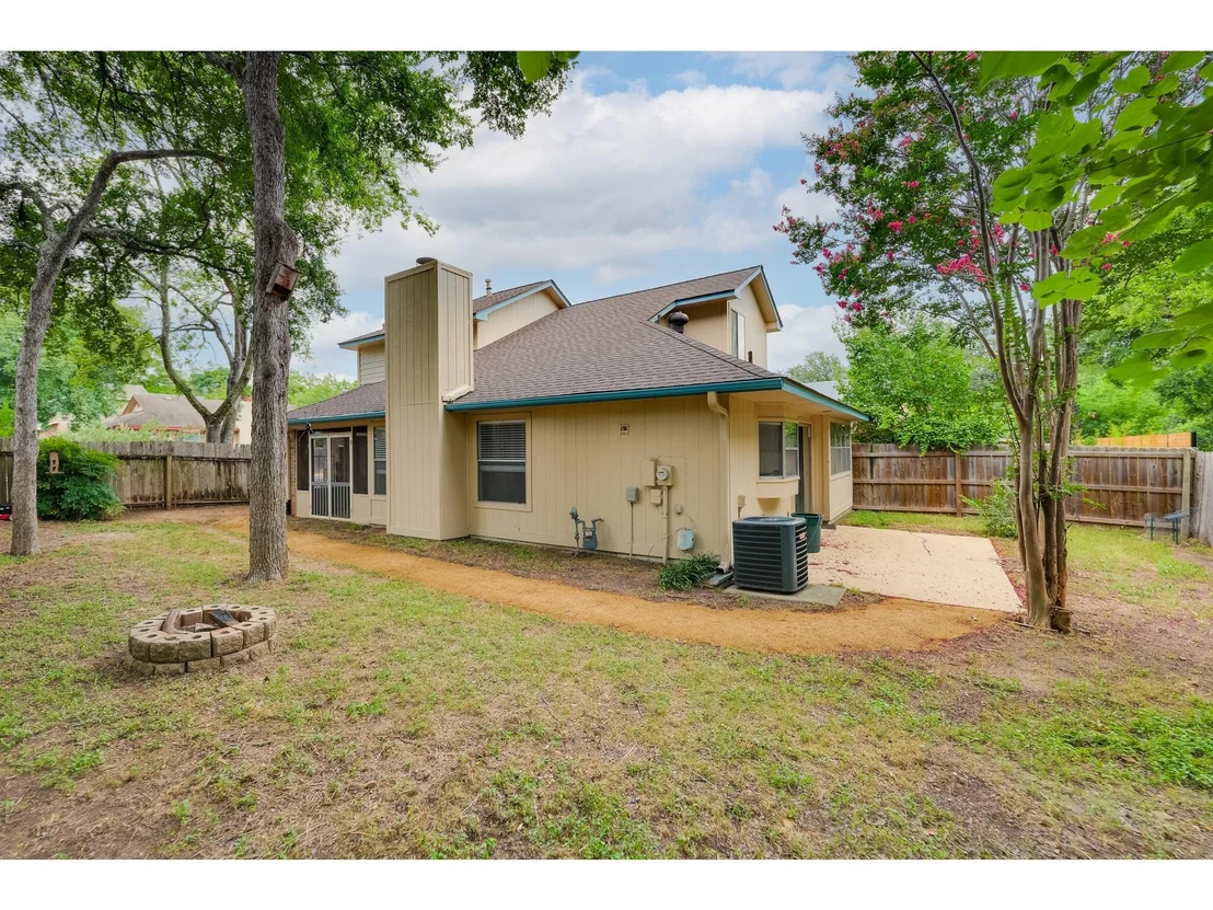 Photo of 5326 Summer DR