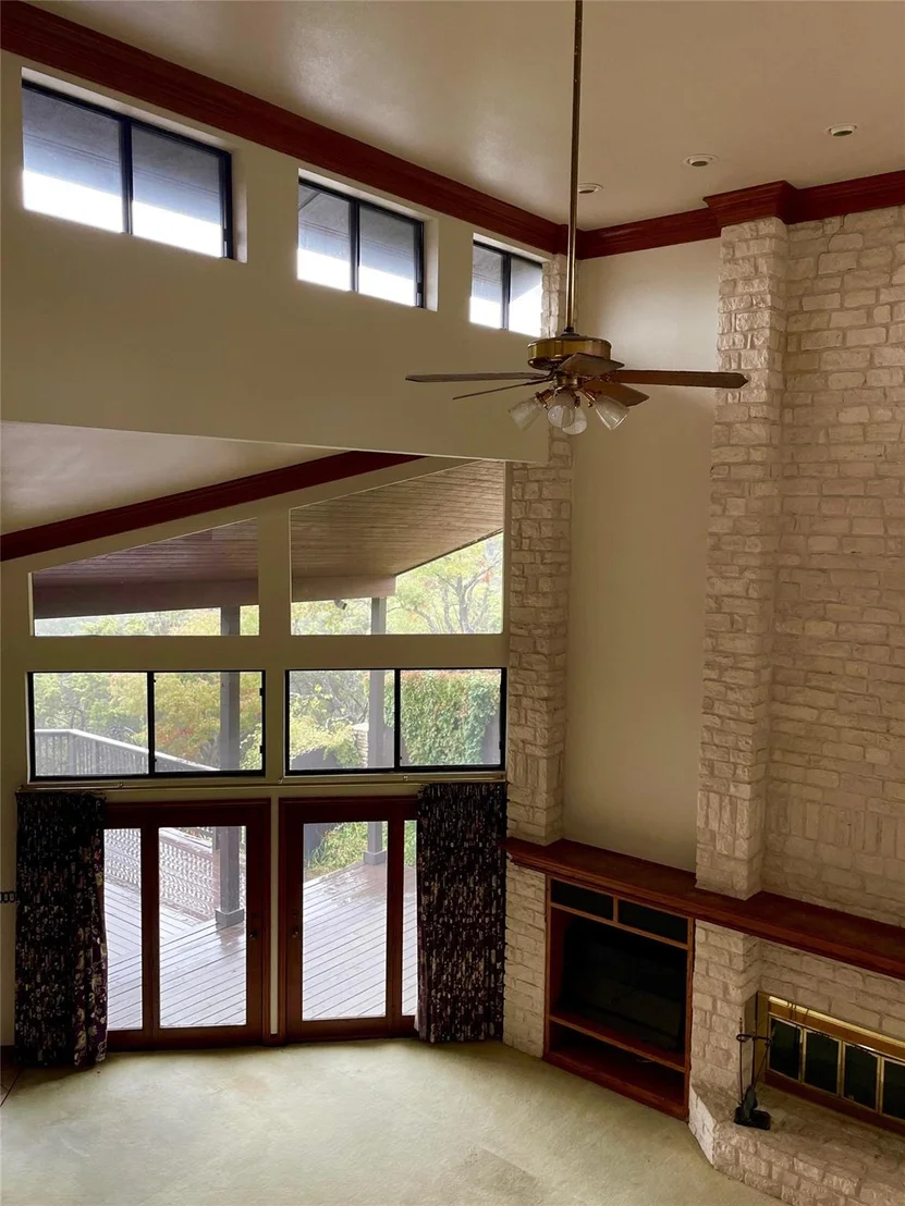 Photo of 4324 Far West BLVD