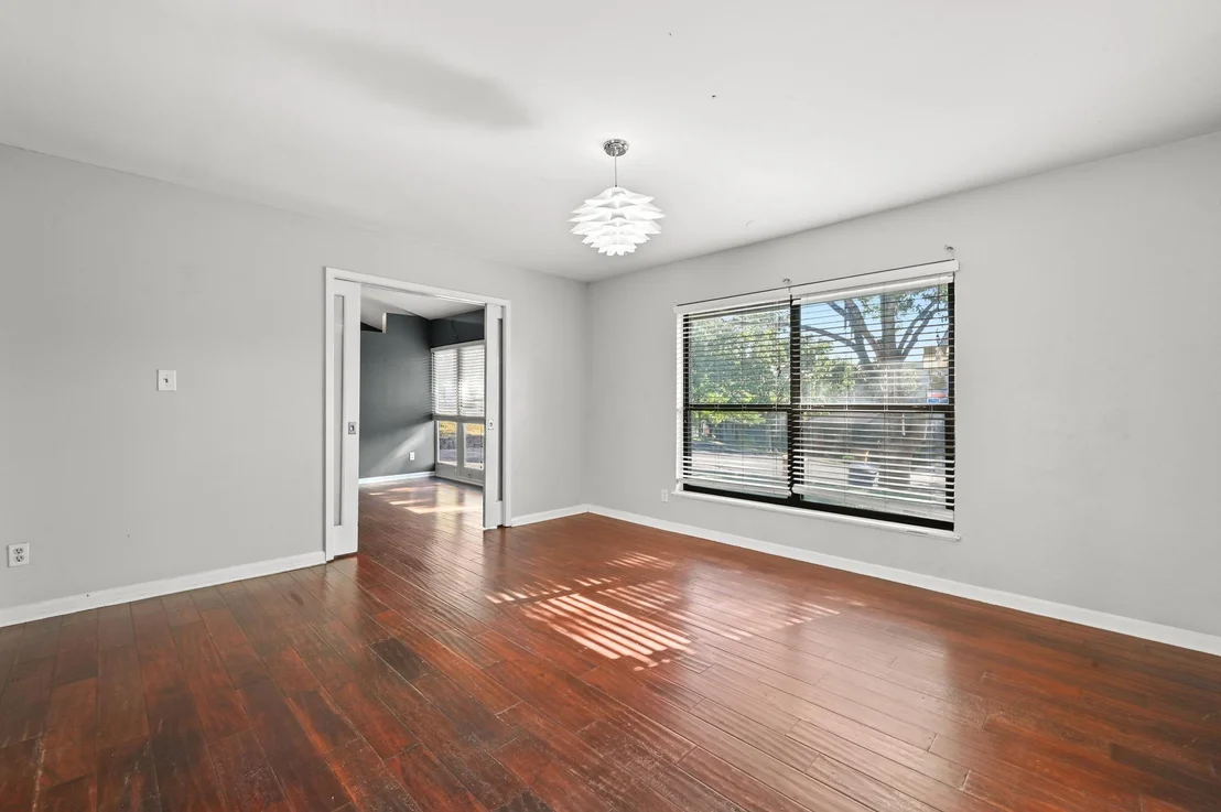 Photo of 2600 Oakhaven DR