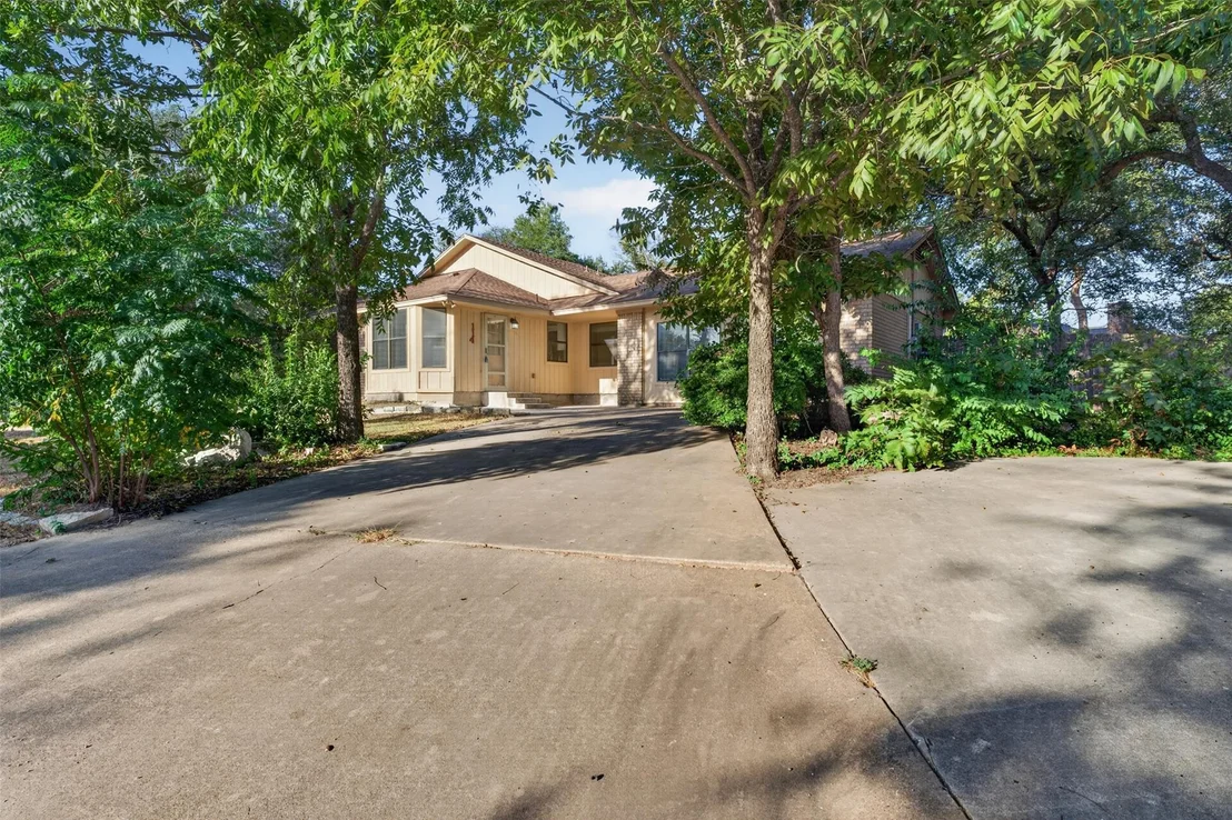 Photo of 114 Wind Ridge DR