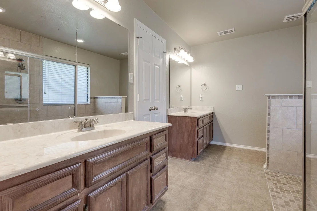 Photo of 1467 County Road 4820