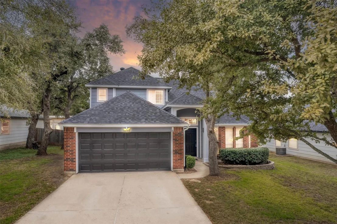 Photo of 1851 Greening WAY