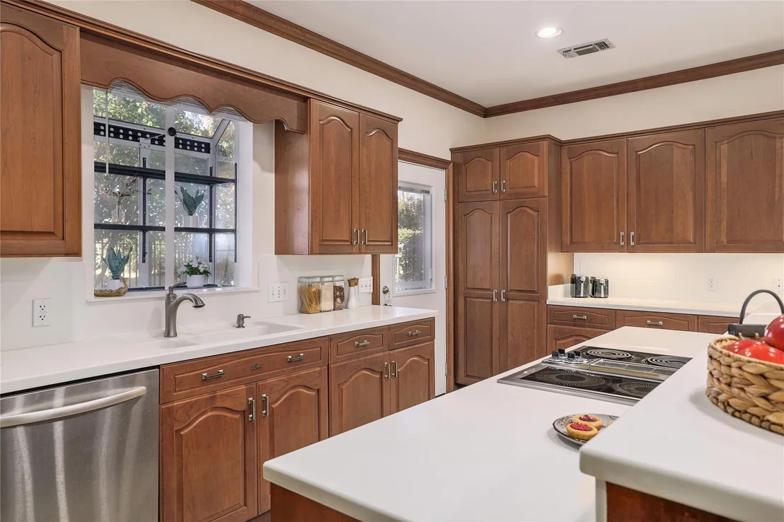 Photo of 5700 Greenledge CV