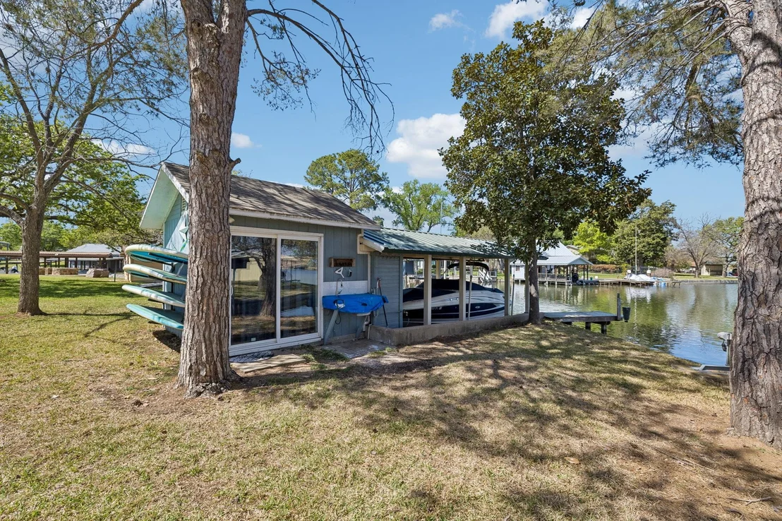 Photo of 619 Clear Cove DR