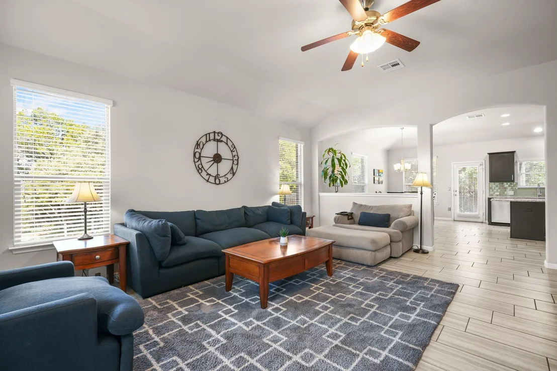 Photo of 2302 Alayna CV