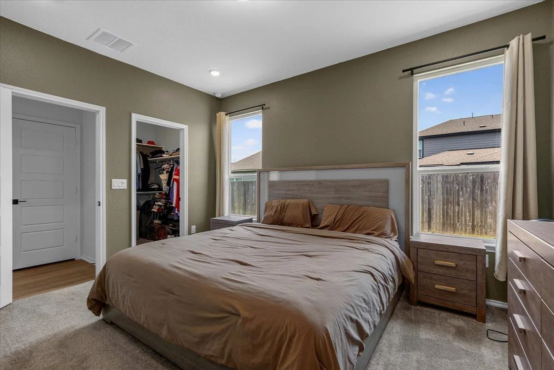 Photo of 223 Pitkin DR