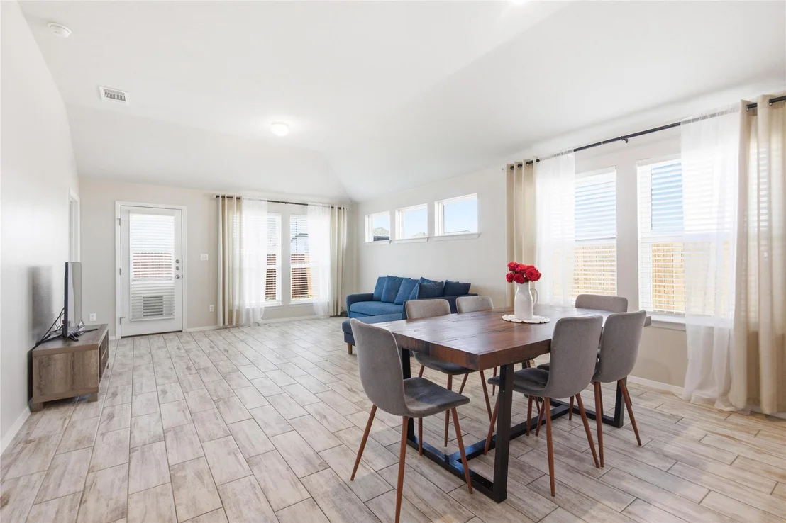 Photo of 269 Gaida LOOP