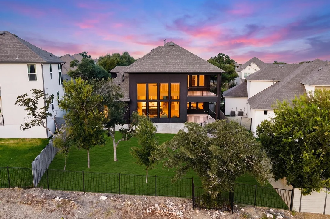 Photo of 124 Silverwood TRL