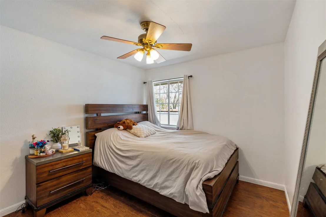 Photo of 1211 Sugarberry DR