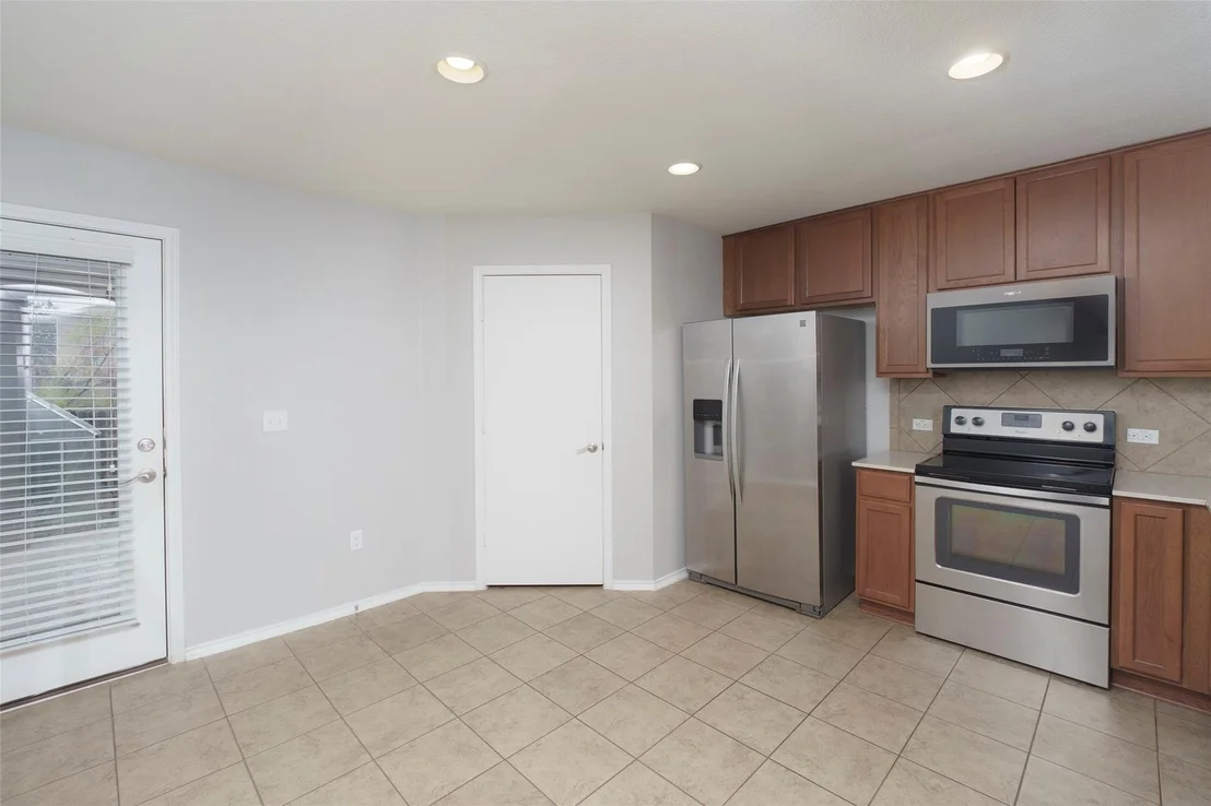 Photo of 11221 Kirkland Hill PATH