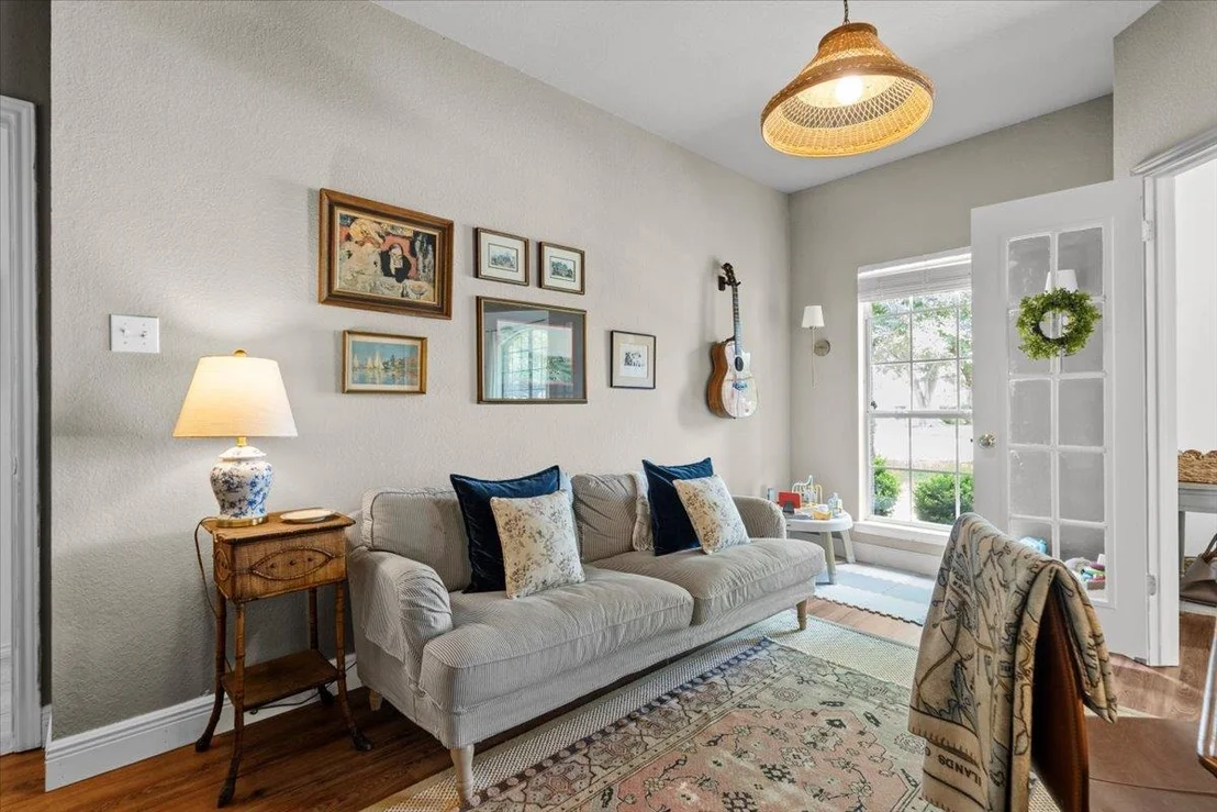 Photo of 3609 Sawmill DR
