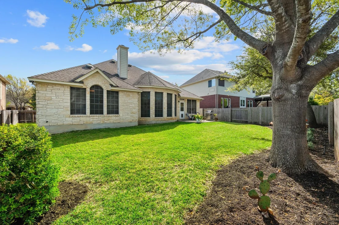 Photo of 15016 Thatcher DR
