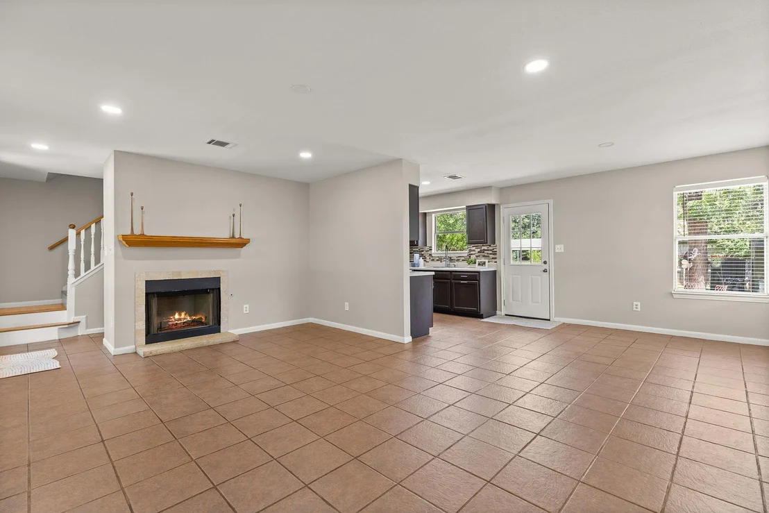Photo of 604 Post Oak CIR