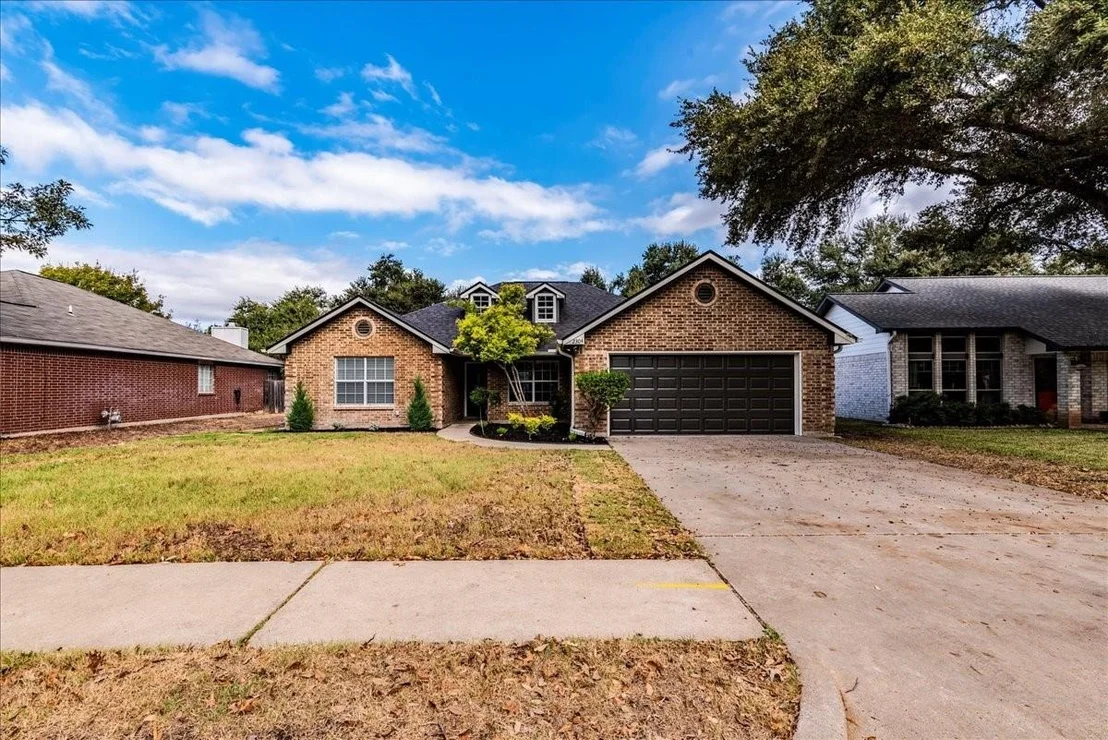Photo of 2304 Sycamore TRL