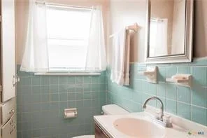 Photo of 502 Cardinal Ave