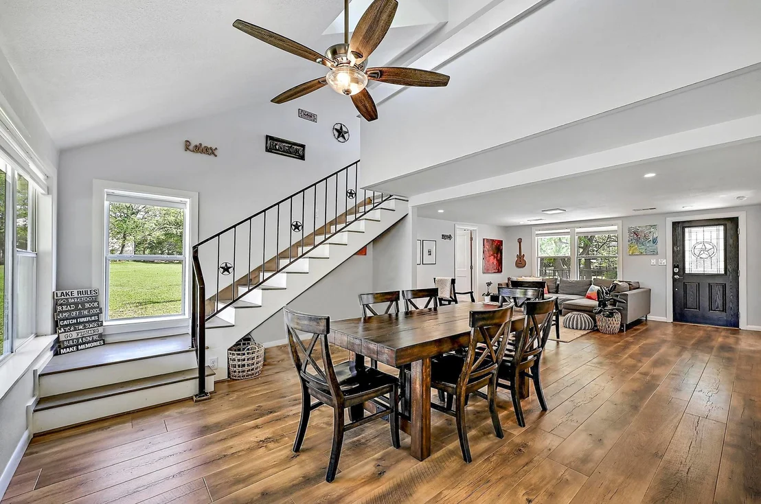 Photo of 1318 Contour DR