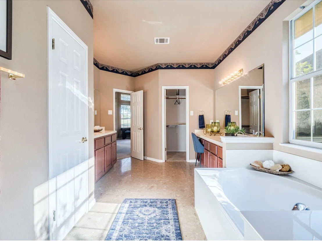 Photo of 10609 River Plantation DR