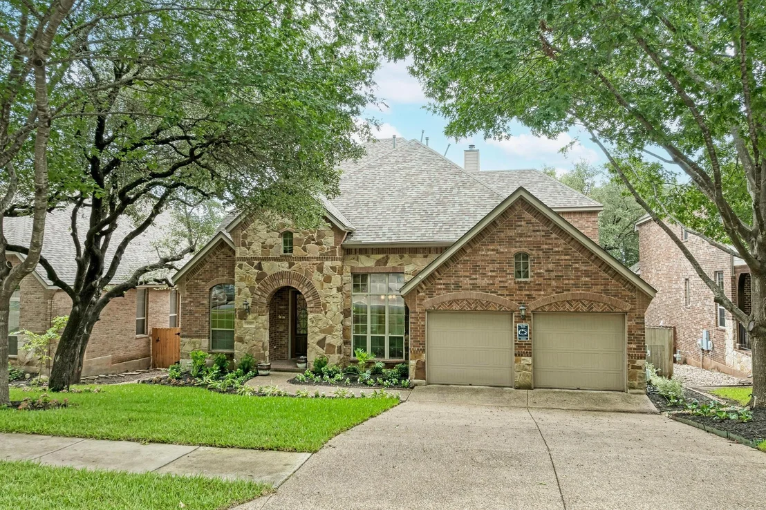 Photo of 3527 Alexandrite WAY