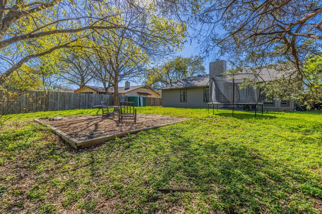 Photo of 2402 Susan LN