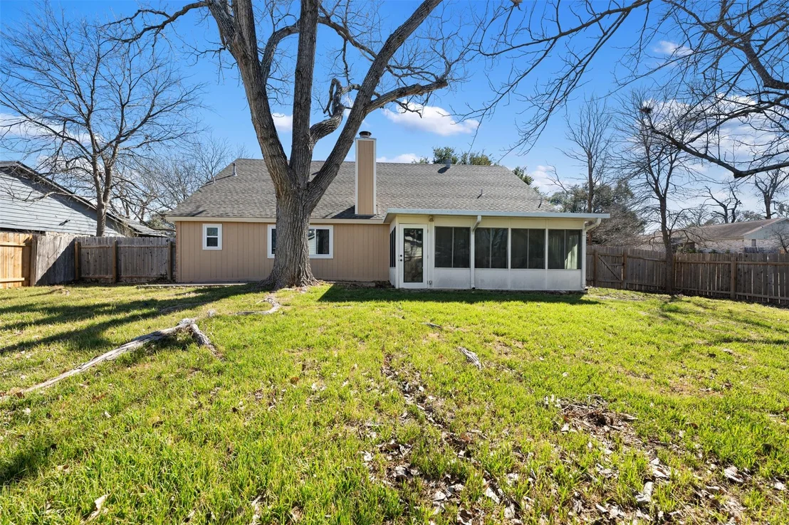 Photo of 1408 Doonesbury DR
