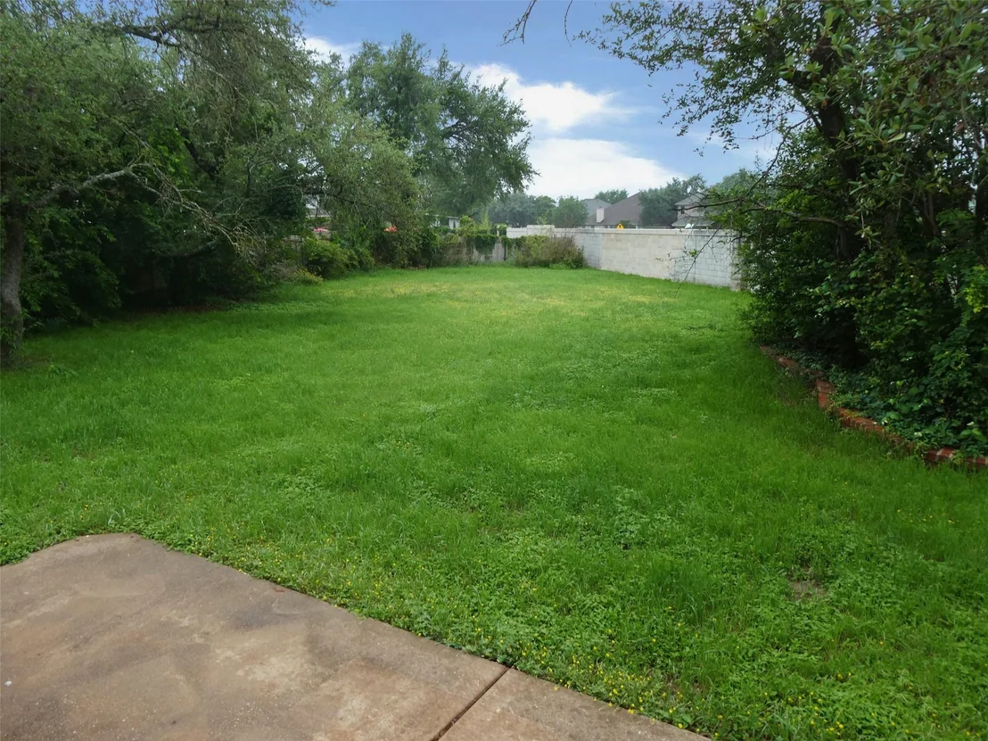 Photo of 2310 MACAW DR