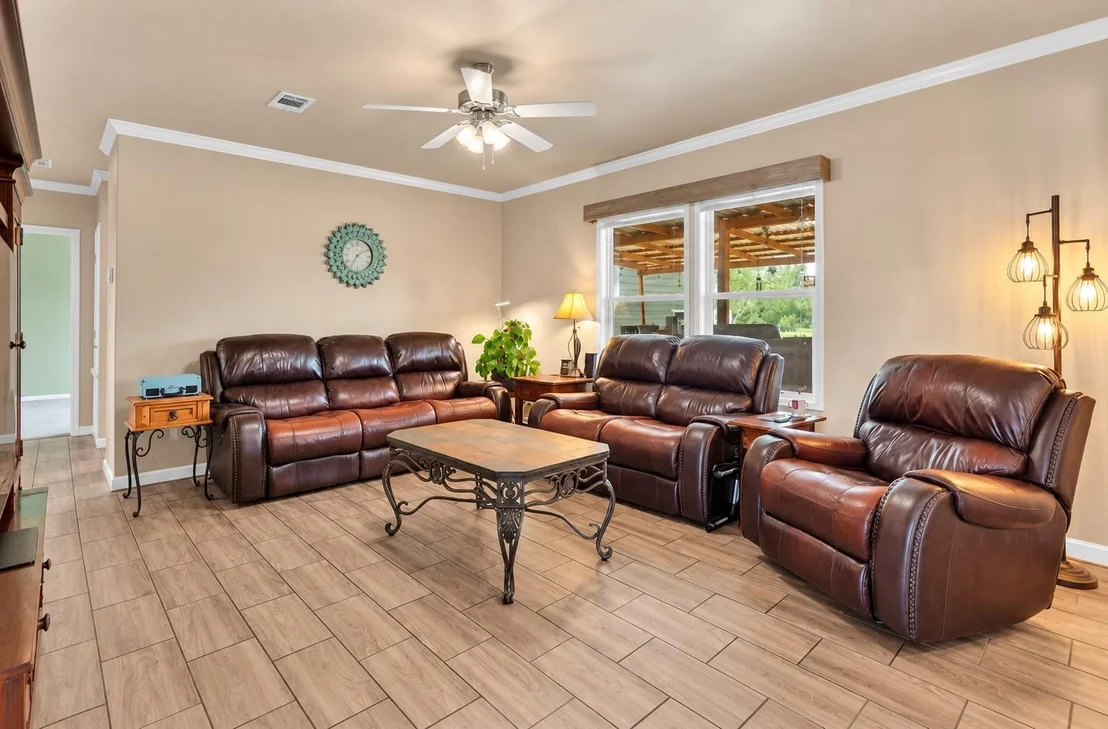 Photo of 213 River Front DR