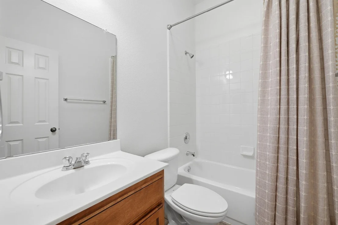 Photo of 12600 Lee Park LN