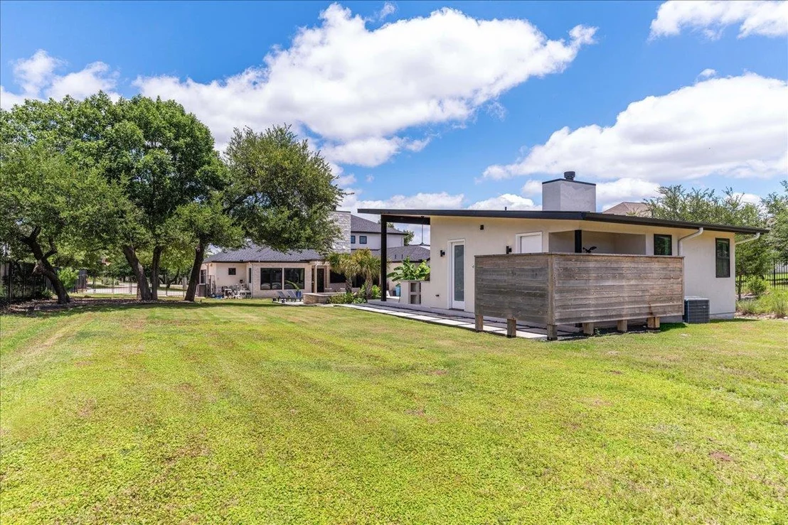 Photo of 9600 Stratus DR