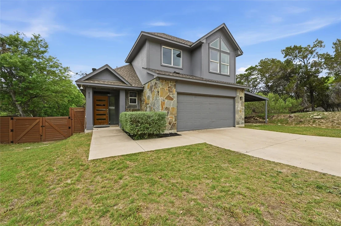 Photo of 820 Panorama DR