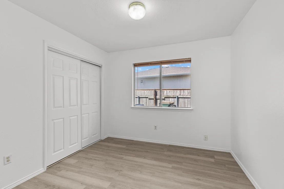 Photo of 112 James Lin CIR